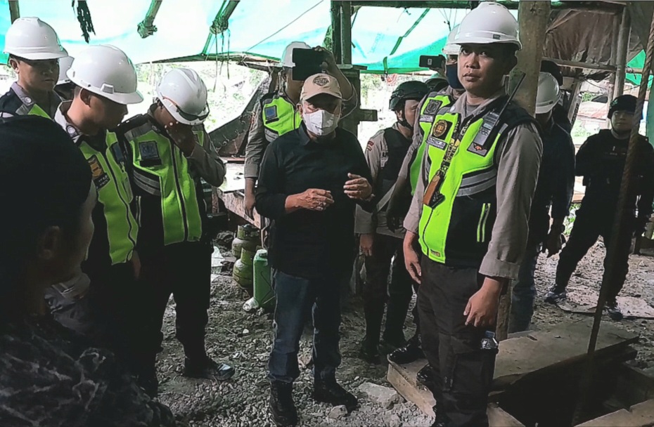 Waduh!!! Oknum Karyawan PT MSM TTN Nyaris Hilangkan Nyawa 20 Pekerja Tambang di Tatelu Screenshot_20230610_102728_Gallery